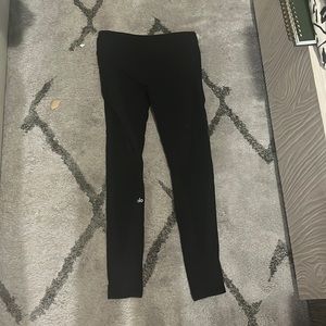 Black Alo leggings